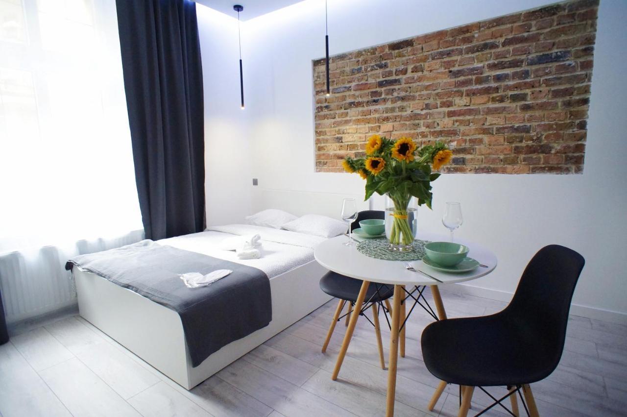 Modern Apartment In The City Center Katowice Extérieur photo