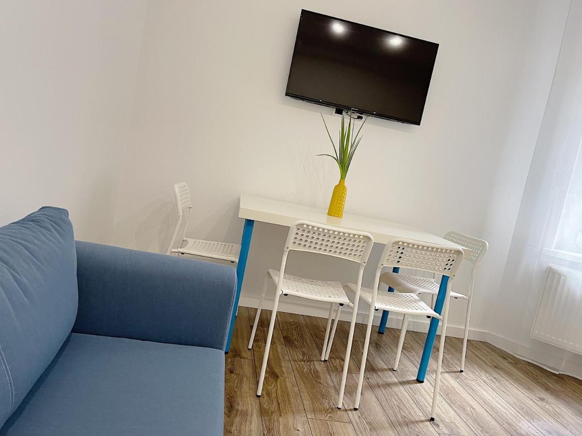 Modern Apartment In The City Center Katowice Extérieur photo